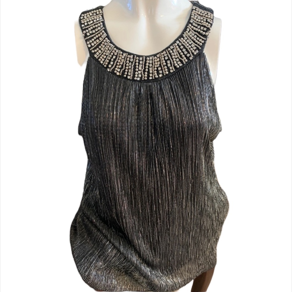 TRADITION  Med  NWOT TOP